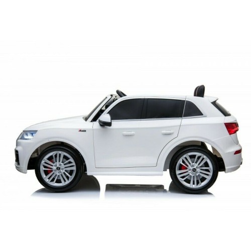 Ηλεκτροκίνητο Παιδικό Αυτοκίνητο AUDI Q5 διθέσιο License με δερμάτινο κάθισμα και ελαστικά 24V R/C Λευκό Two seats Ηλεκτροκίνητο Παιδικό Αυτοκίνητο AUDI Q5 διθέσιο License με δερμάτινο κάθισμα και ελαστικά 24V R/C Λευκό Two seats