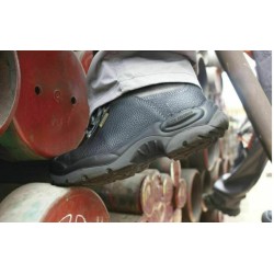 Μποτάκι εργασίας ασφαλείας αντιολισθητικό S3 και oil resistant μαύρο-κόκκινο